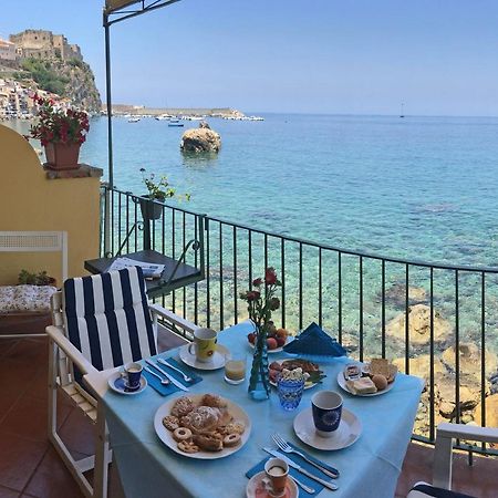 Bb Il Generale Bed & Breakfast Scilla Bagian luar foto