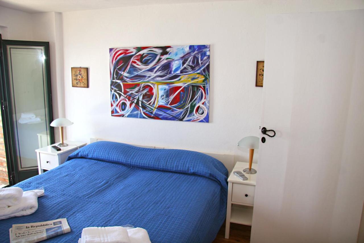 Bb Il Generale Bed & Breakfast Scilla Bagian luar foto