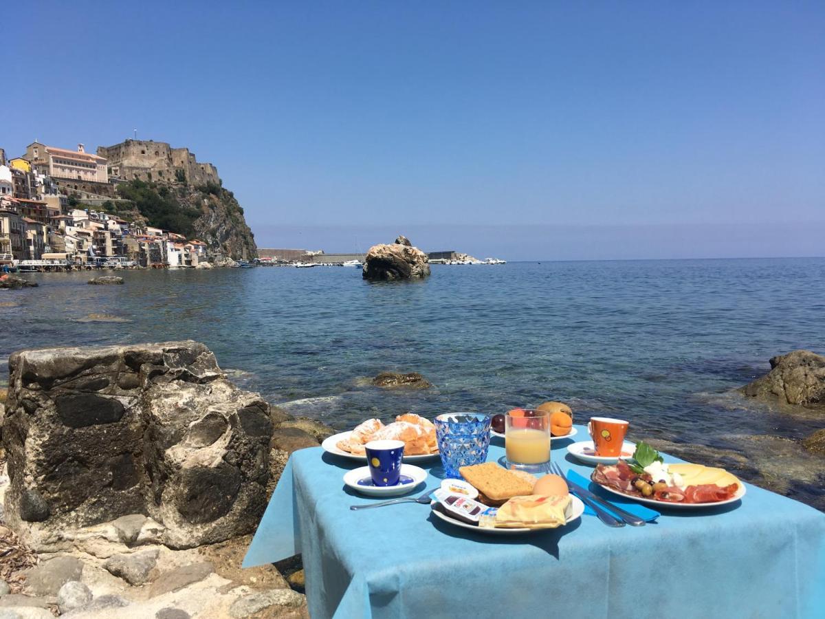 Bb Il Generale Bed & Breakfast Scilla Bagian luar foto
