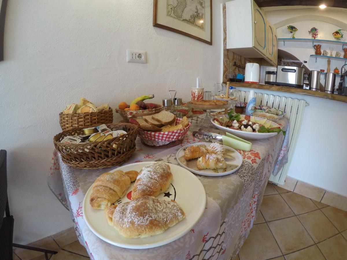 Bb Il Generale Bed & Breakfast Scilla Bagian luar foto