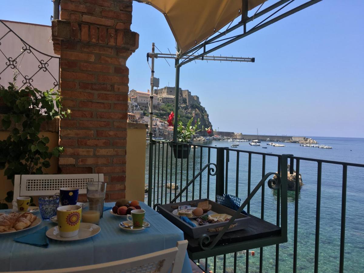 Bb Il Generale Bed & Breakfast Scilla Bagian luar foto
