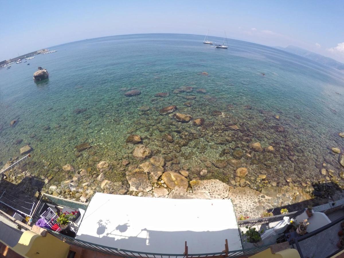 Bb Il Generale Bed & Breakfast Scilla Bagian luar foto
