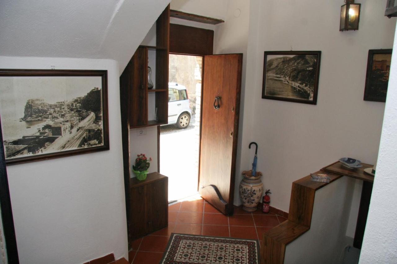 Bb Il Generale Bed & Breakfast Scilla Bagian luar foto