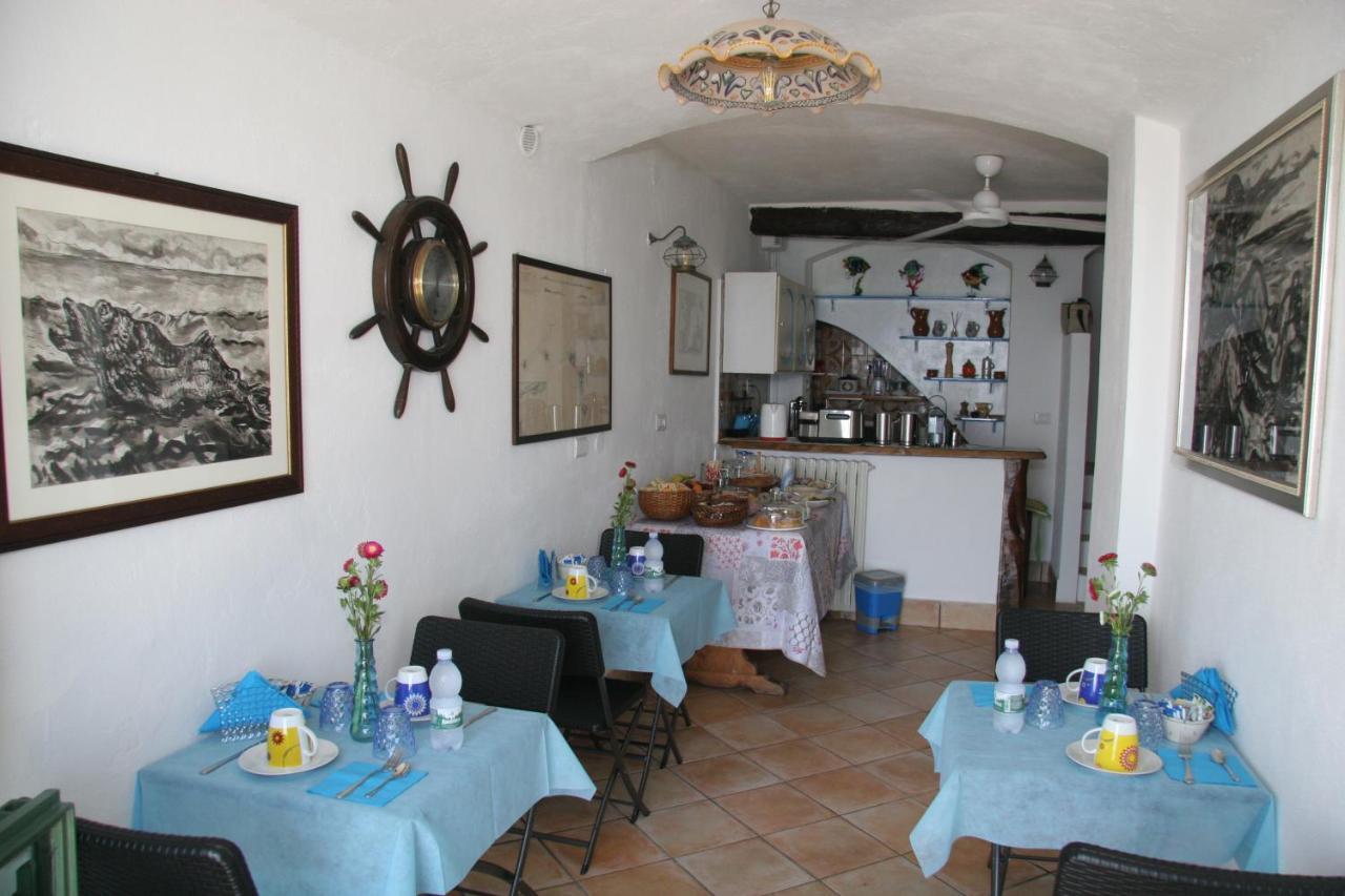 Bb Il Generale Bed & Breakfast Scilla Bagian luar foto