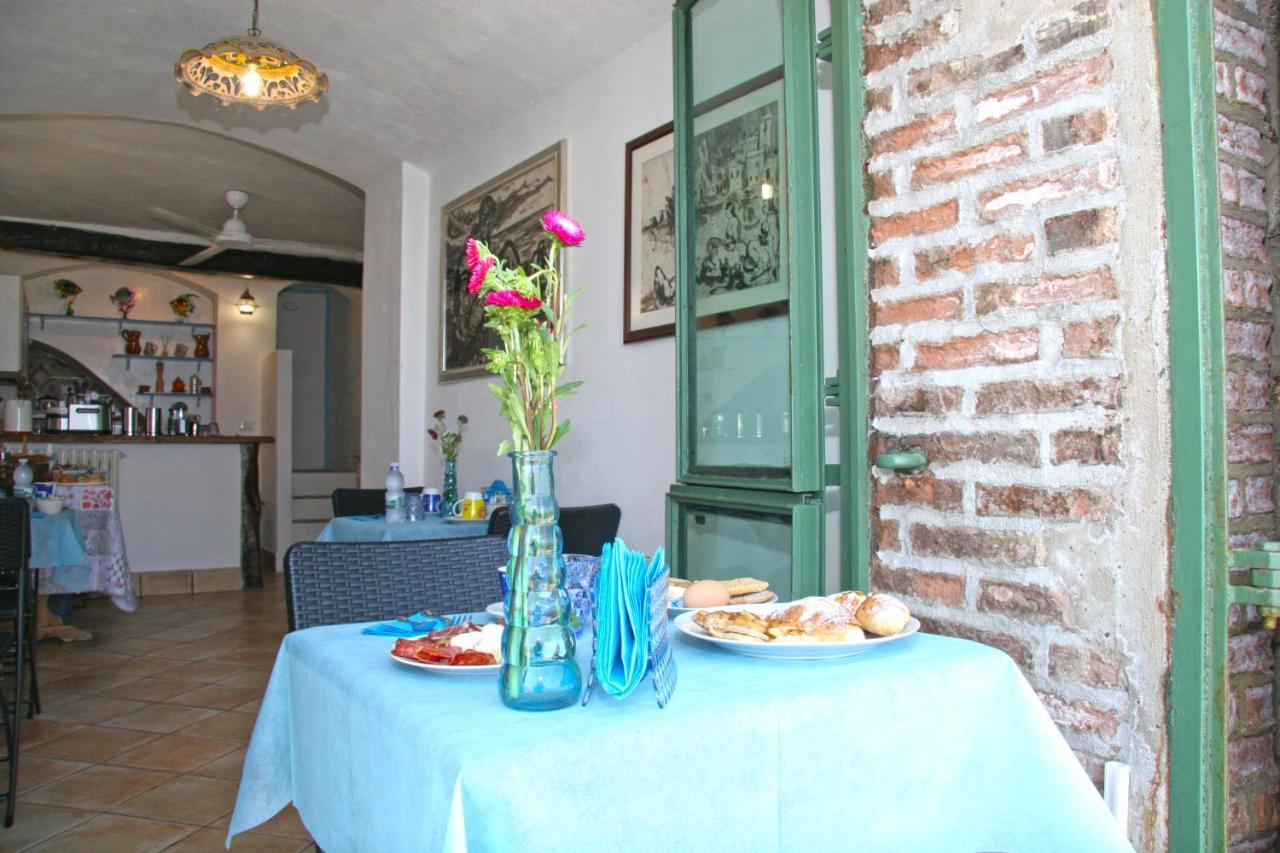 Bb Il Generale Bed & Breakfast Scilla Bagian luar foto