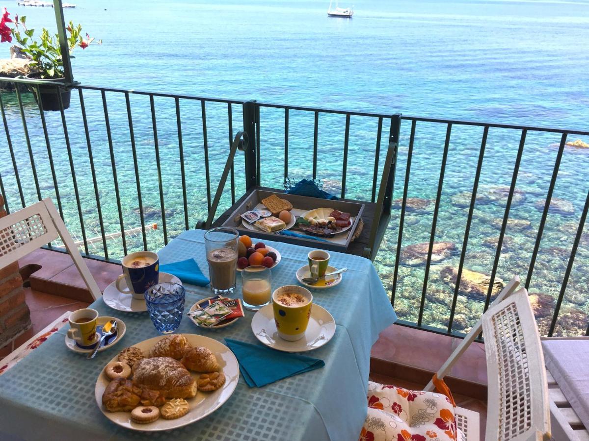Bb Il Generale Bed & Breakfast Scilla Bagian luar foto
