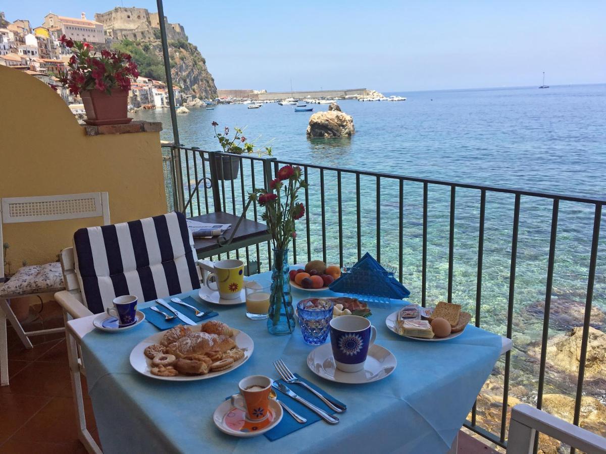 Bb Il Generale Bed & Breakfast Scilla Bagian luar foto