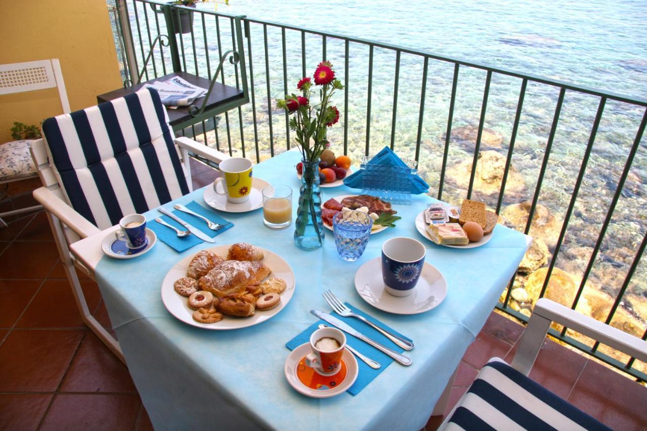 Bb Il Generale Bed & Breakfast Scilla Bagian luar foto